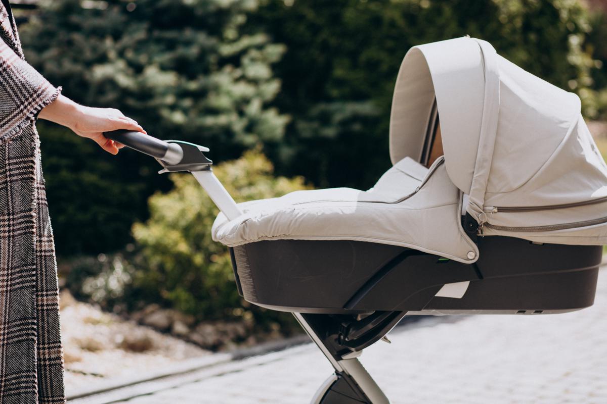 Mengapa Memilih Stroller yang Tepat untuk Travelling Itu Penting?